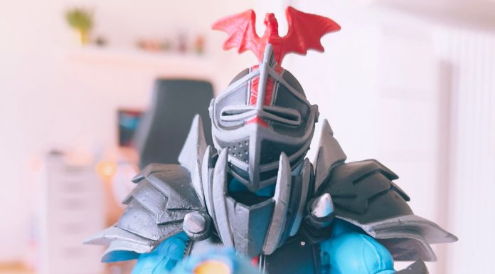 Lord Draguul aus der Mythic Legions-Reihe